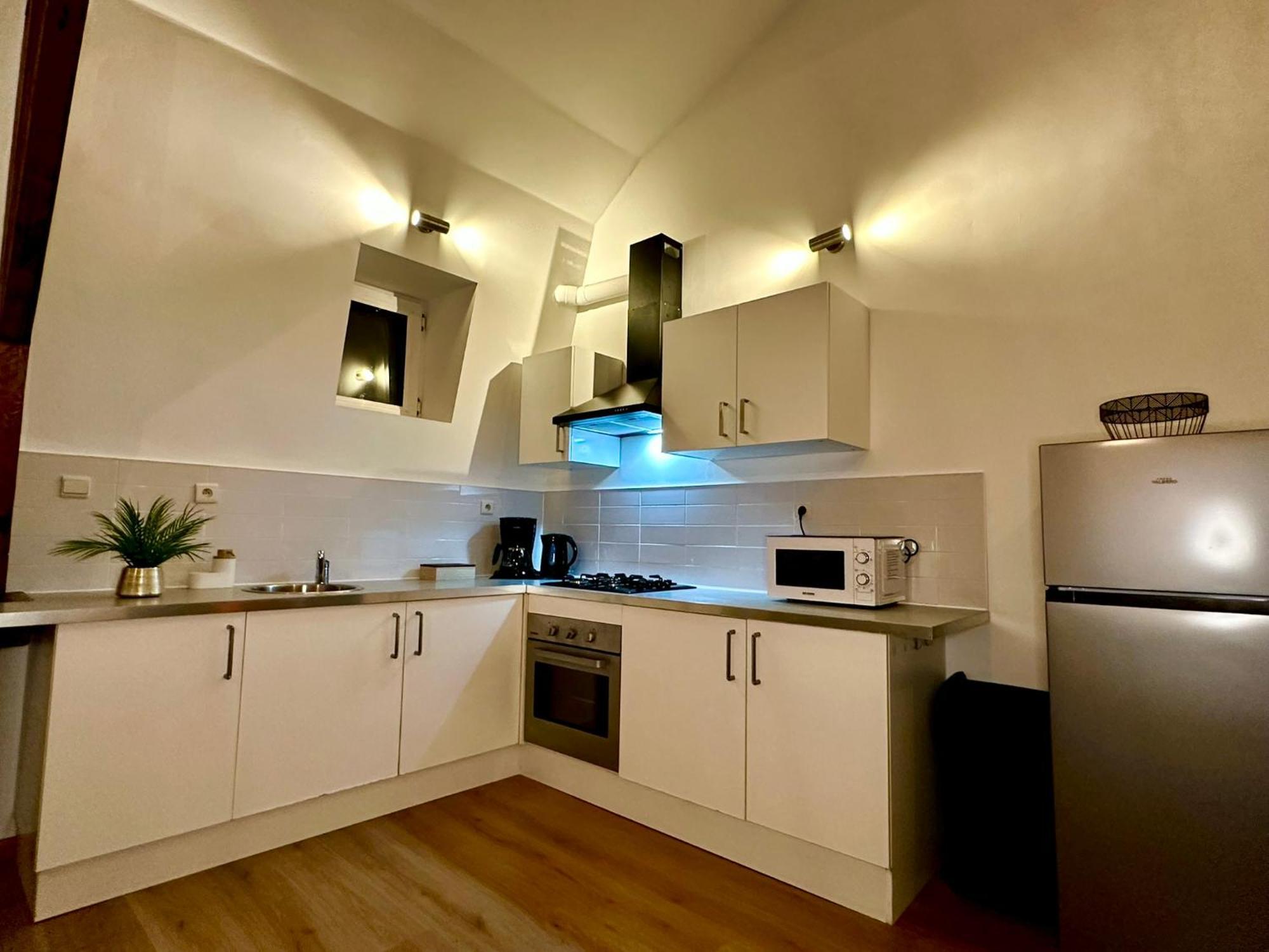 Luxury Suites Stay By Rikas Hotels أنتويرب المظهر الخارجي الصورة